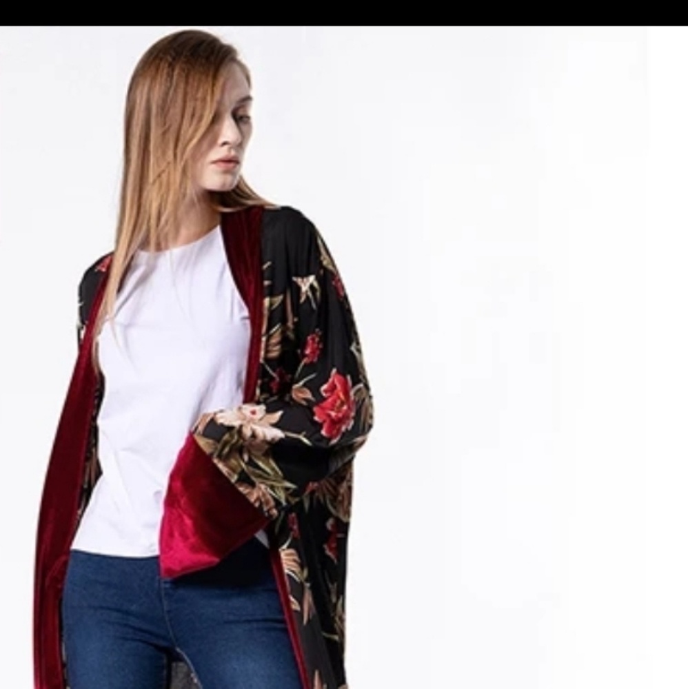 Women fashion - Picture 3 of 8